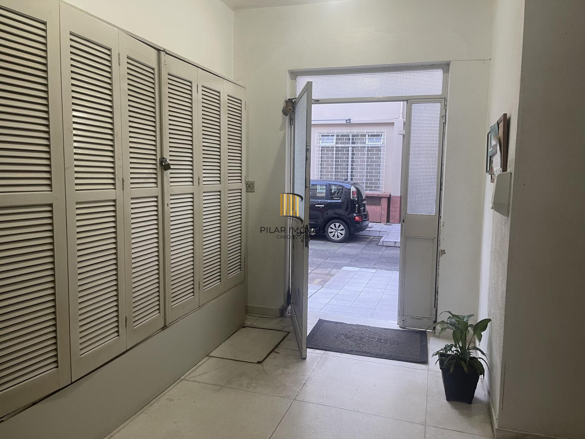Apartamento com 3 Quartos e 1 banheiro à Venda, 98 m²  Santa Maria Goretti