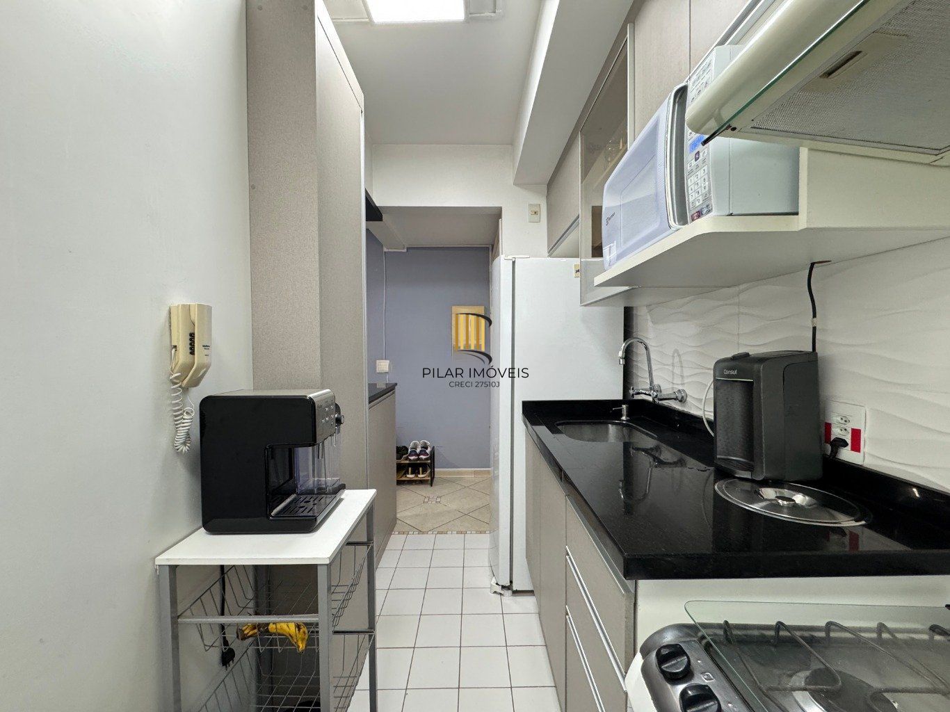 Apartamento com 2 quartos, 1 vaga e elevador no bairro Sarandi