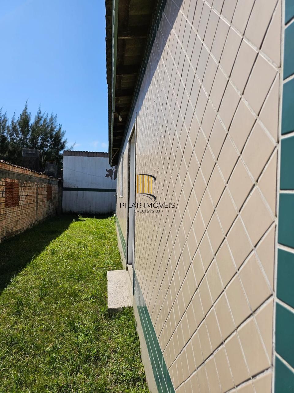 Casa  3 dormitórios em terreno  300m Magistério em Pinhal-RS