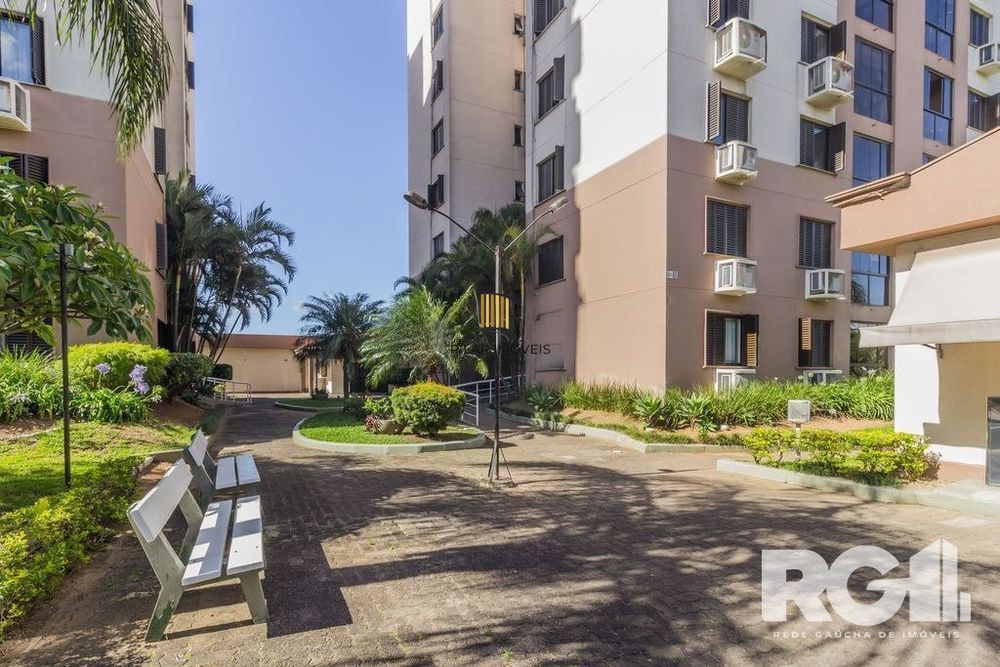 Apartamento de 3 dormitórios no bairro Sarandi