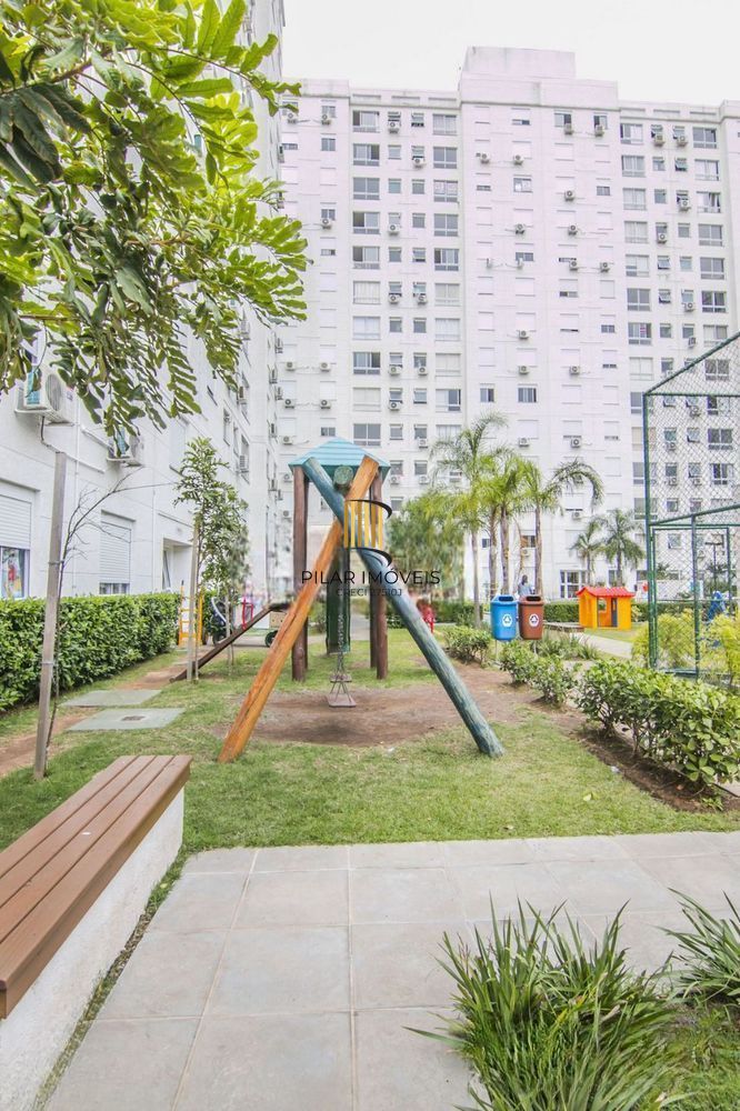 Apartamento 2 dormitórios, 1 suíte, 1 vaga e churrasqueira na Bento Gonçalves.