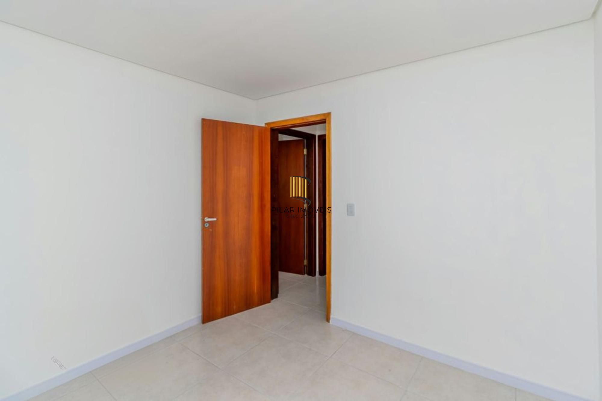 Apartamento Térreo 2 Dormitórios no Jardim Botânico – Amplo e Iluminado