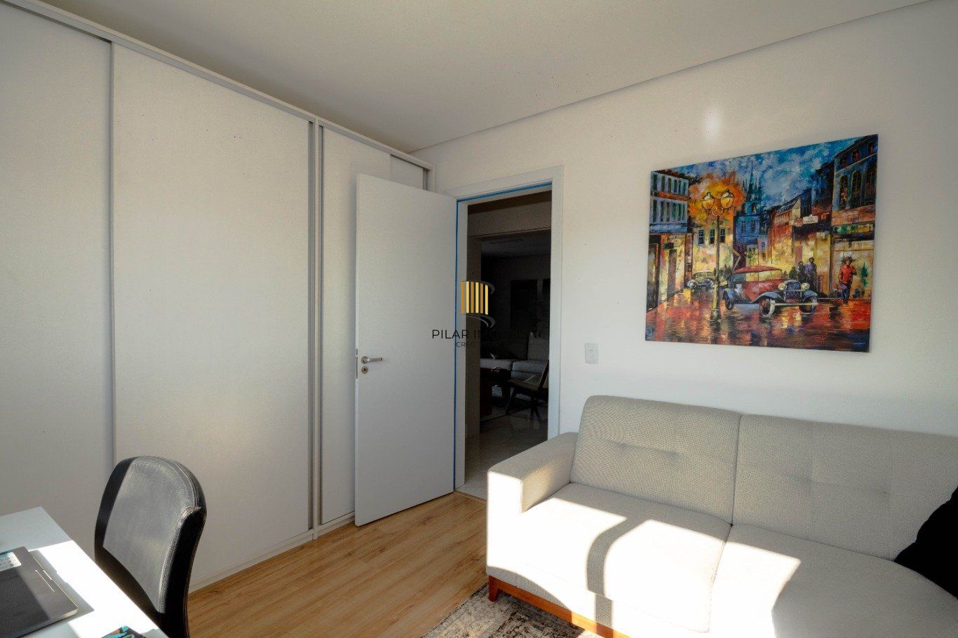 Apartamento com 3 quartos, 1 suíte e 2 vagas de garagem em Canoas