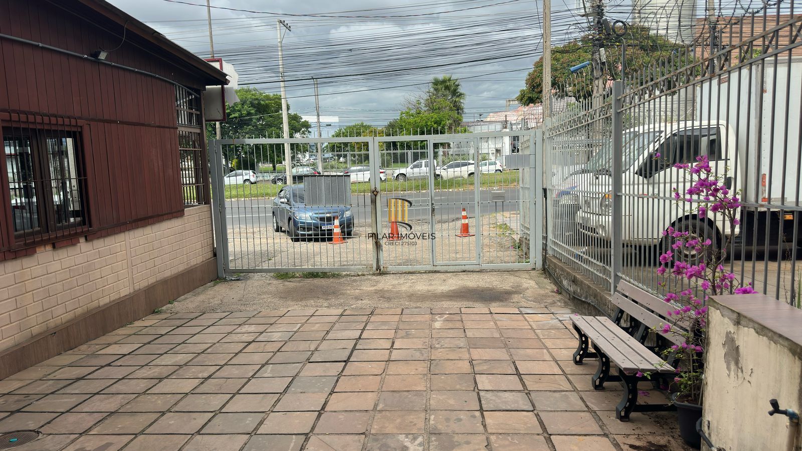 Apartamento à venda com 2 dormitórios 78 m²