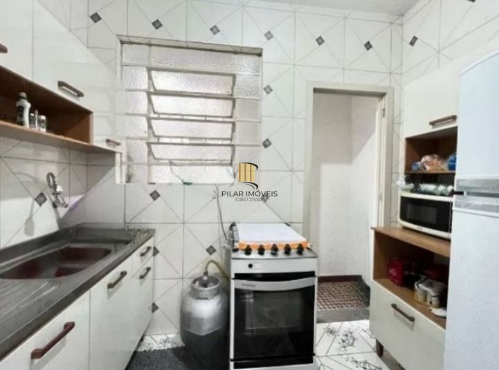 Apartamento de 2 dormitórios no bairro Santana