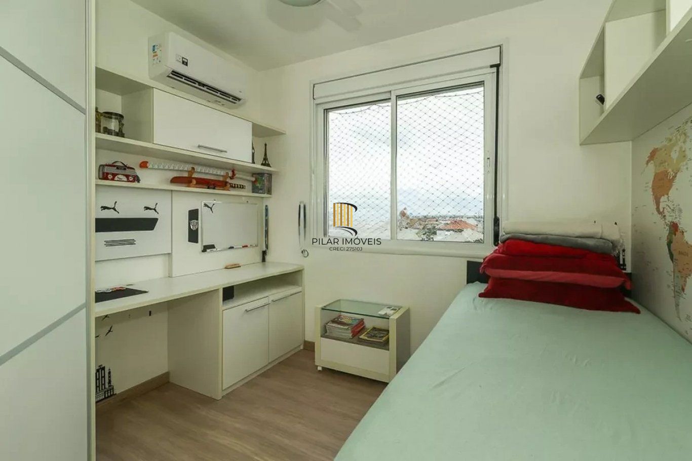 Apartamento de 2 dormitórios no bairro Jardim Lindóia