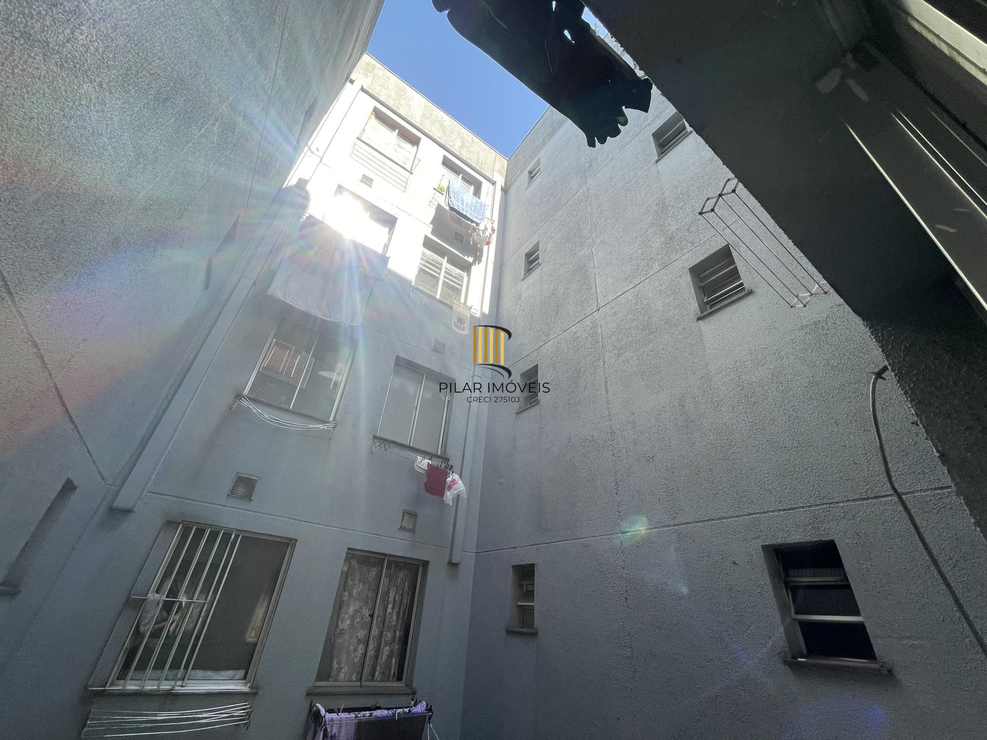 Apartamento 2 quartos no Bairro Jardim Leopoldina em Porto Alegre para Comprar