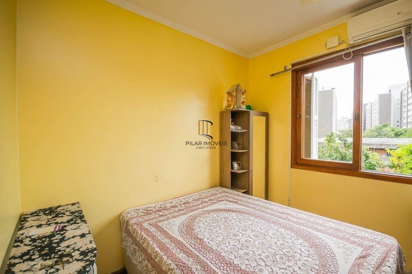 Apartamento à venda com 2 quartos 75 m² no Bairro Menino Deus