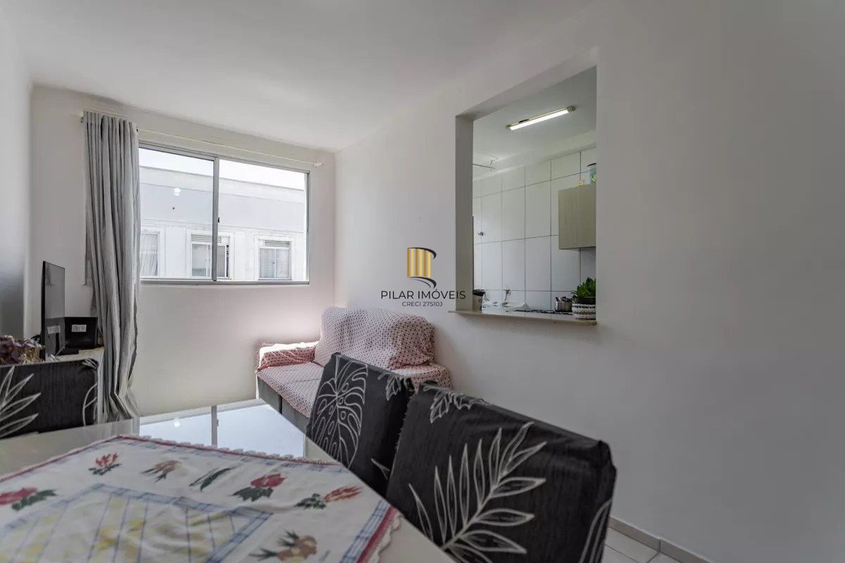 Apartamento com 2 quartos, vaga e piscina  no bairro  Parque Santa Fe