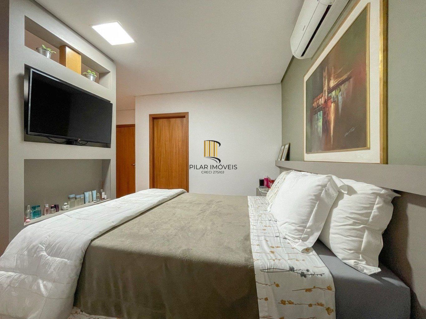 Casa com 4 quartos e 339m² à venda em Santa Tereza, Porto Alegre.