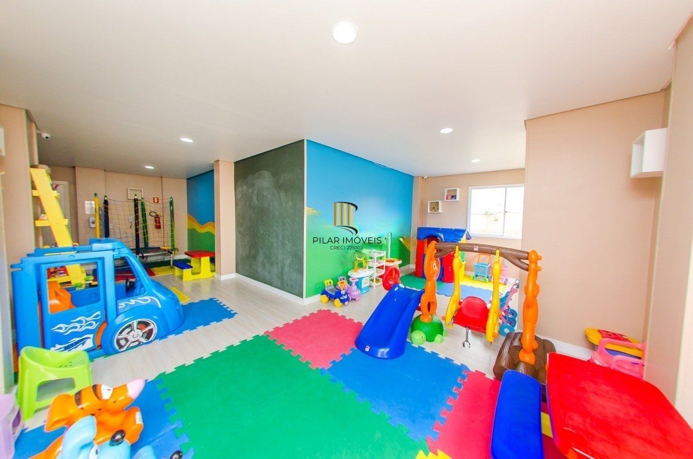 Apartamento 3 Dormitórios com Suíte, Churrasqueira e Box Duplo – São Sebastião