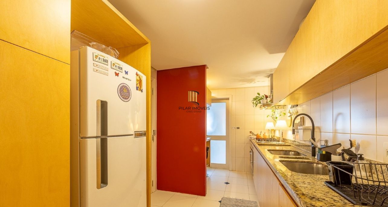 Casa em Condomínio com 3 quartos e 324m² à venda na  Rua João Caetano