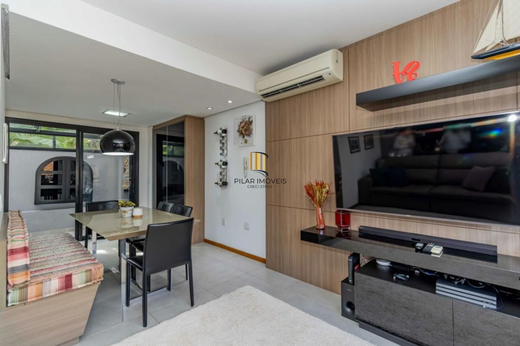 Casa em Condomínio à venda com 2 quartos 212 m² no Tristeza