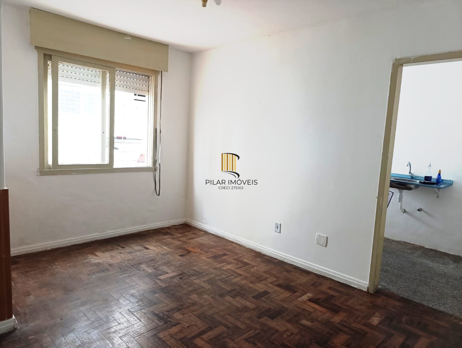 Apartamento térreo de 2 quartos no bairro Jardim Leopoldina.
