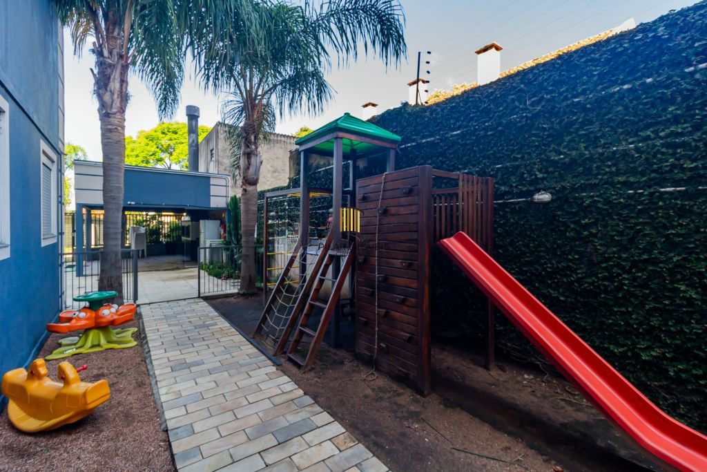 Apartamento com 2 quartos, vaga, elevador e piscina no bairro Nonoai