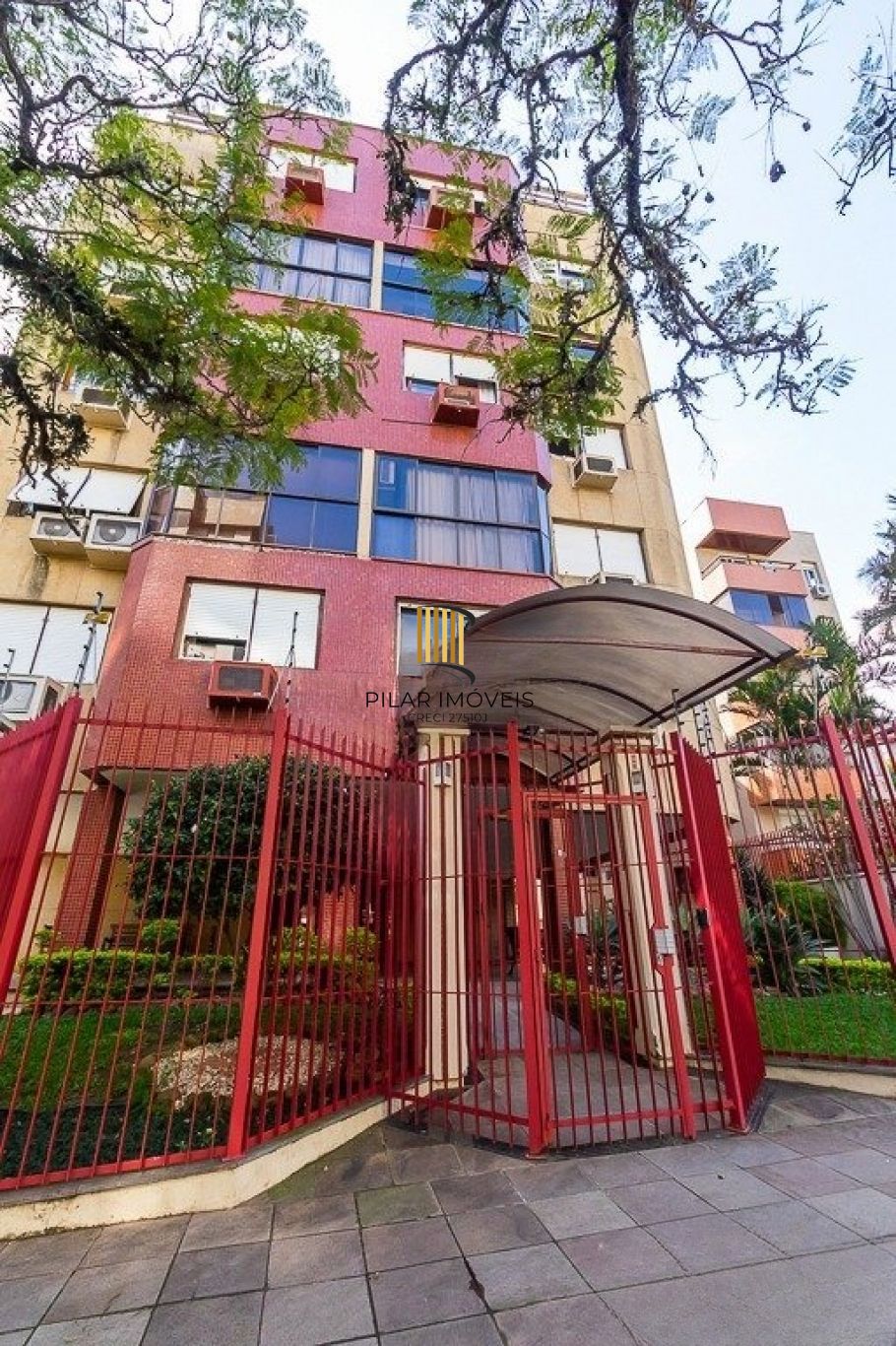 Apartamento à venda com 3 quartos 116 m², bairro São João.
