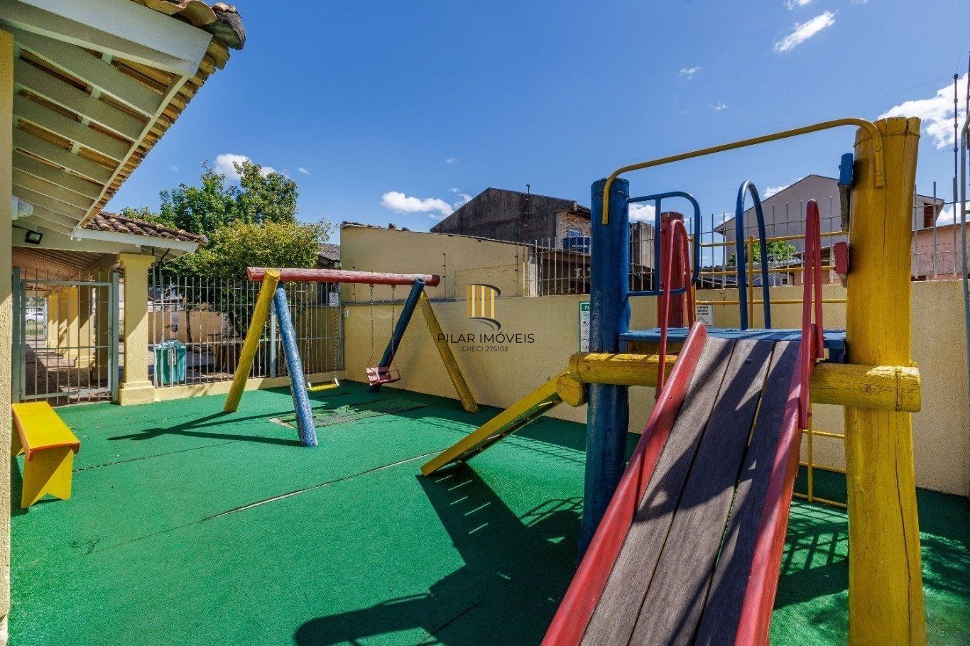Casa em Condomínio de 2 quartos e 1 vaga de garagem no bairro Sarandi/Poa.