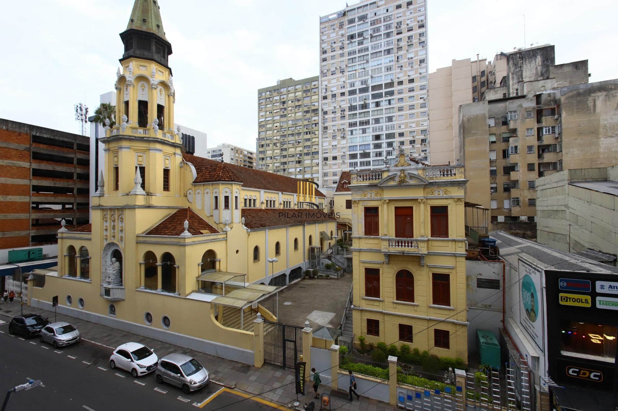 Apartamento 3 quartos com elevador no centro de Porto Alegre para Comprar