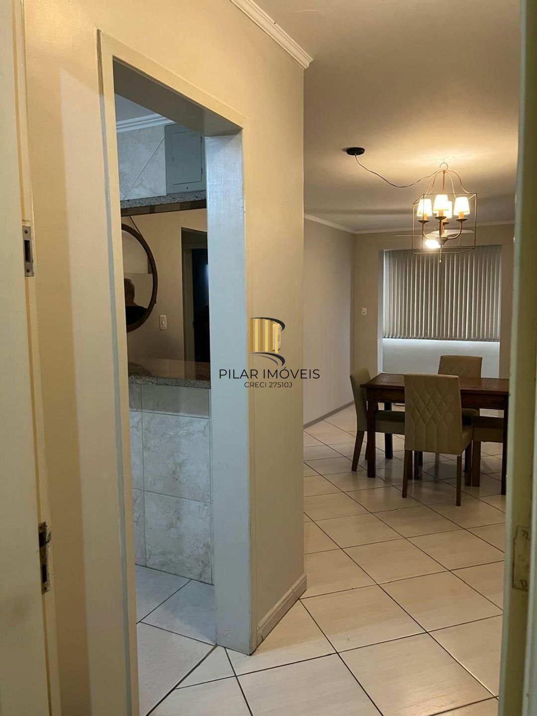 Apartamento de 2 dormitórios e 1 vaga de garagem em Canoas.