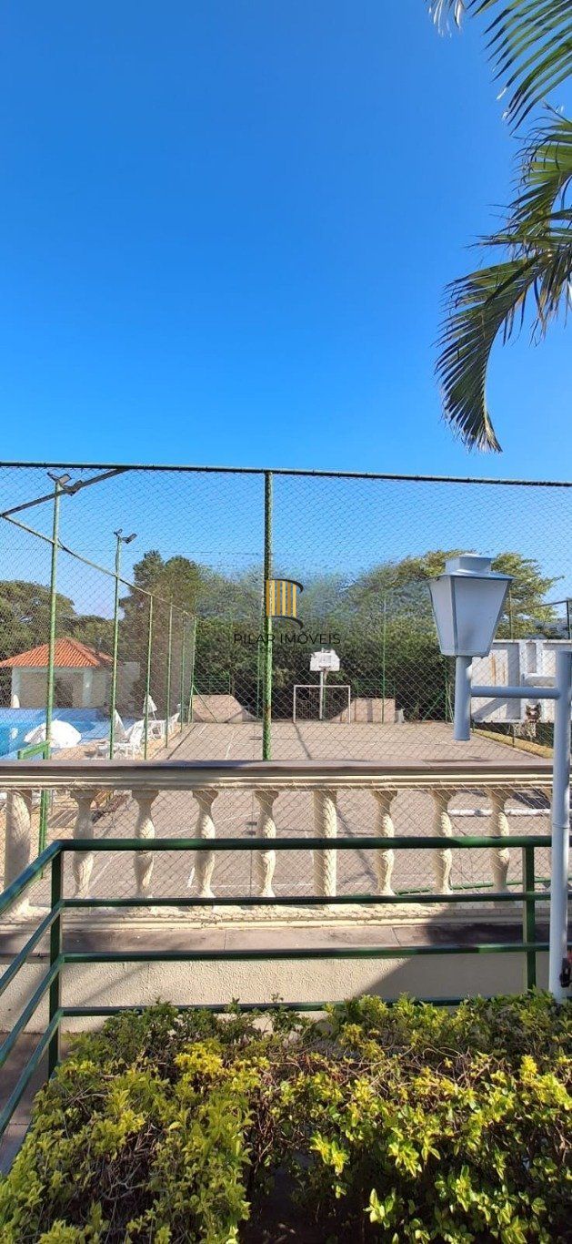 Cobertura com 3 quartos, 2 Vagas de garagem No Bairro Cavalhada.