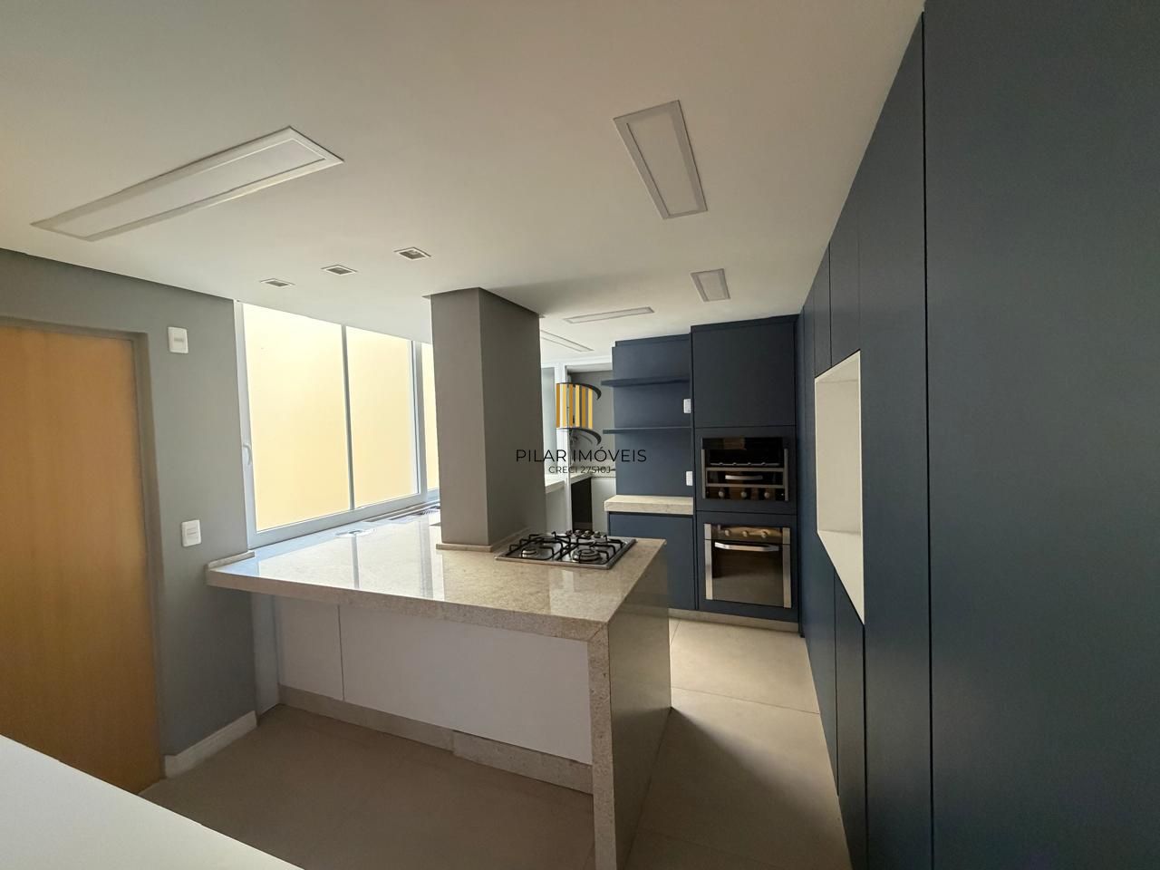 Apartamento 3 Dormitórios Reformado no Centro Histórico