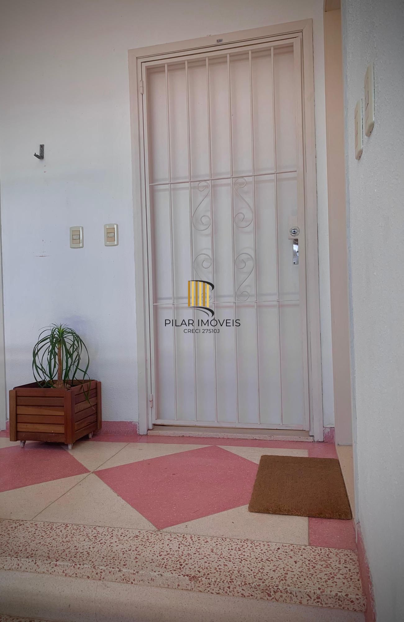 Apartamento mobiliado de 1 quarto e 1 vaga coberta no bairro Higienópolis