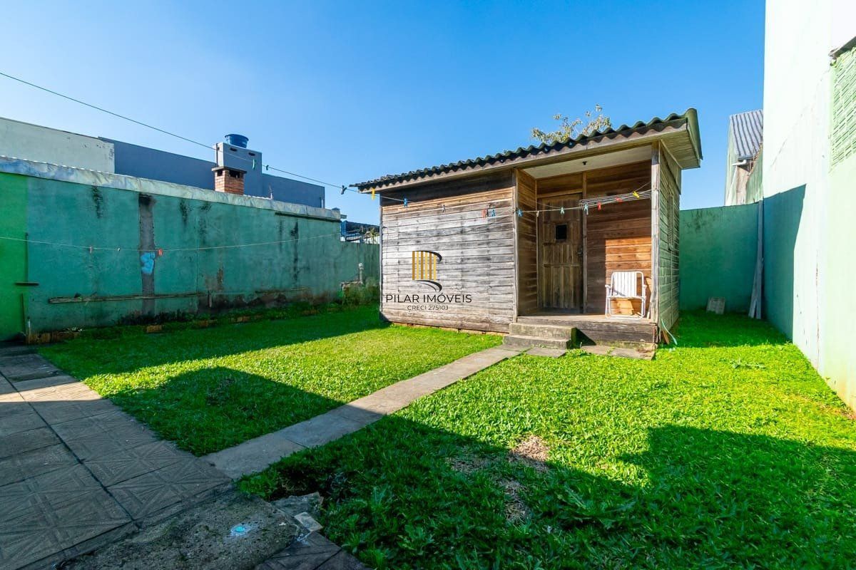 Casa de 2 dormitórios e 1 vagada de garagem em Cachoeirinha.