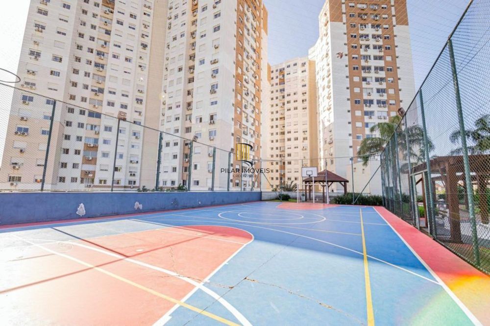 Apartamento de 3 quartos, suíte, elevador, 1 vaga no bairro Vila Ipiranga.