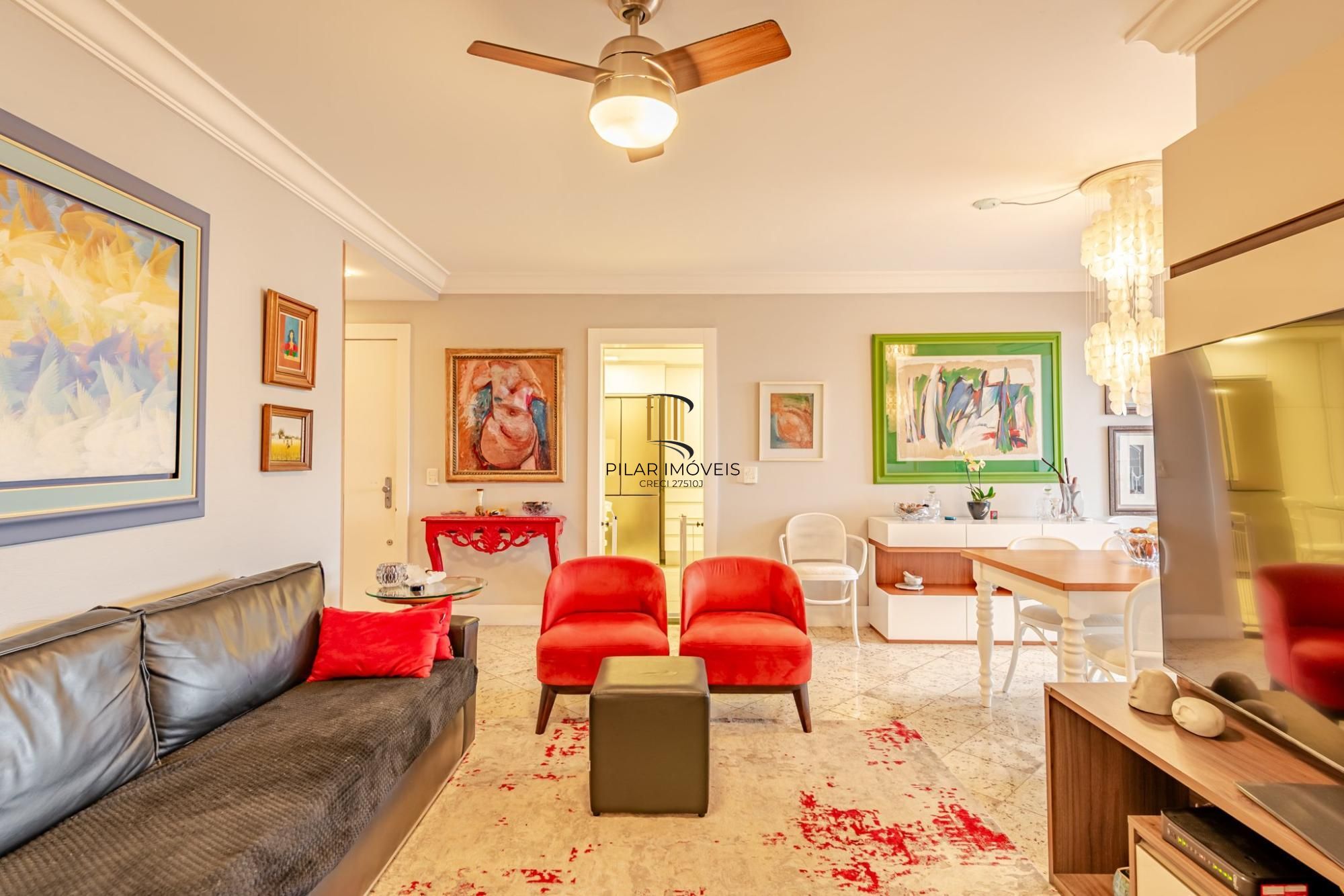 Apartamento de 3 dormitórios no bairro Menino Deus