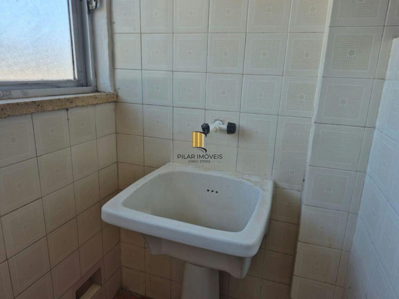 Apartamento de 2 dormitórios no Bairro Morro Santana Porto Alegre.