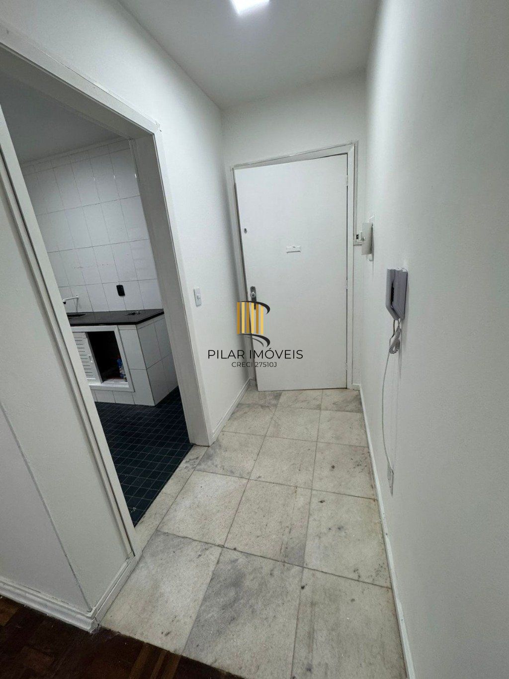 Apartamento de 2 dormitórios bairro Petrópolis