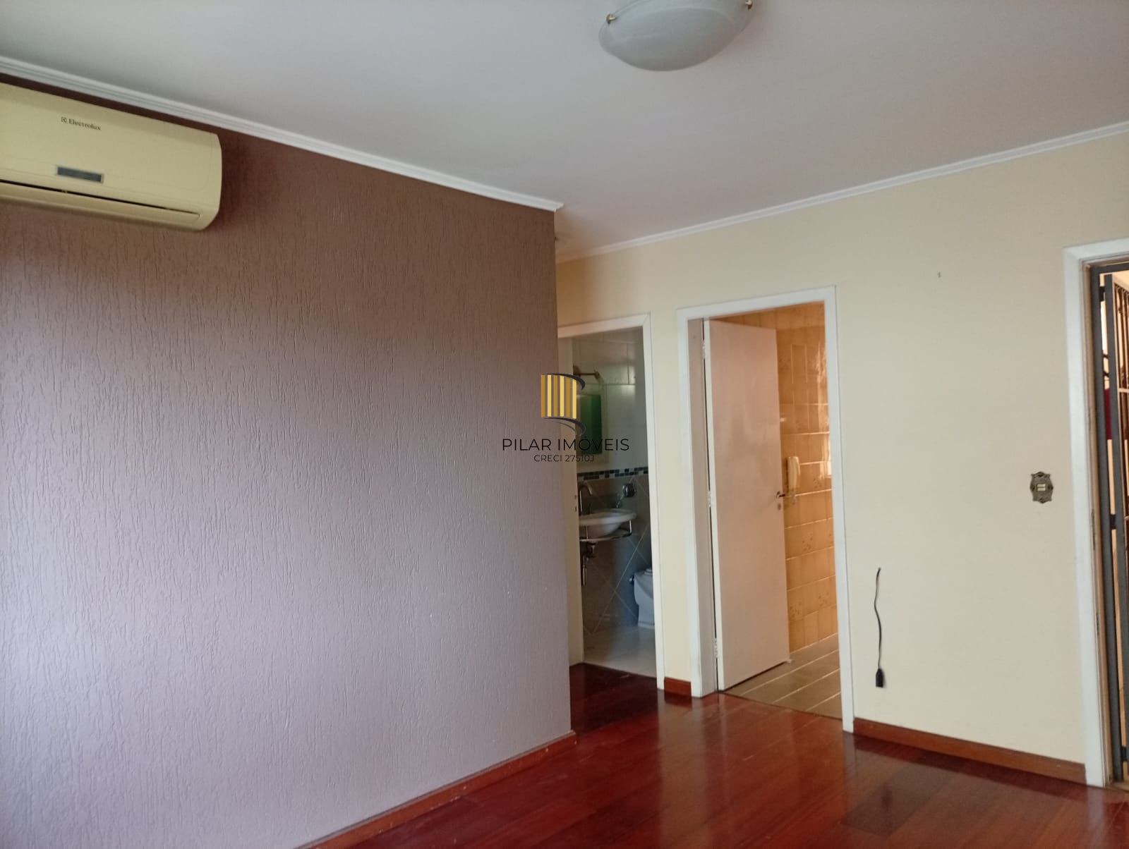 Apartamento a venda 2 dormitórios e 52 m² no bairro Auxiliadora