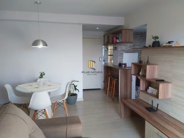 Apartamento de 2 dormitórios, elevador no Bairro jardim carvalho Porto Alegre.