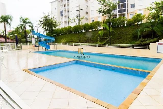 Apartamento com 3 quartos, vaga de garagem e elevador No Bairro Morro Santana