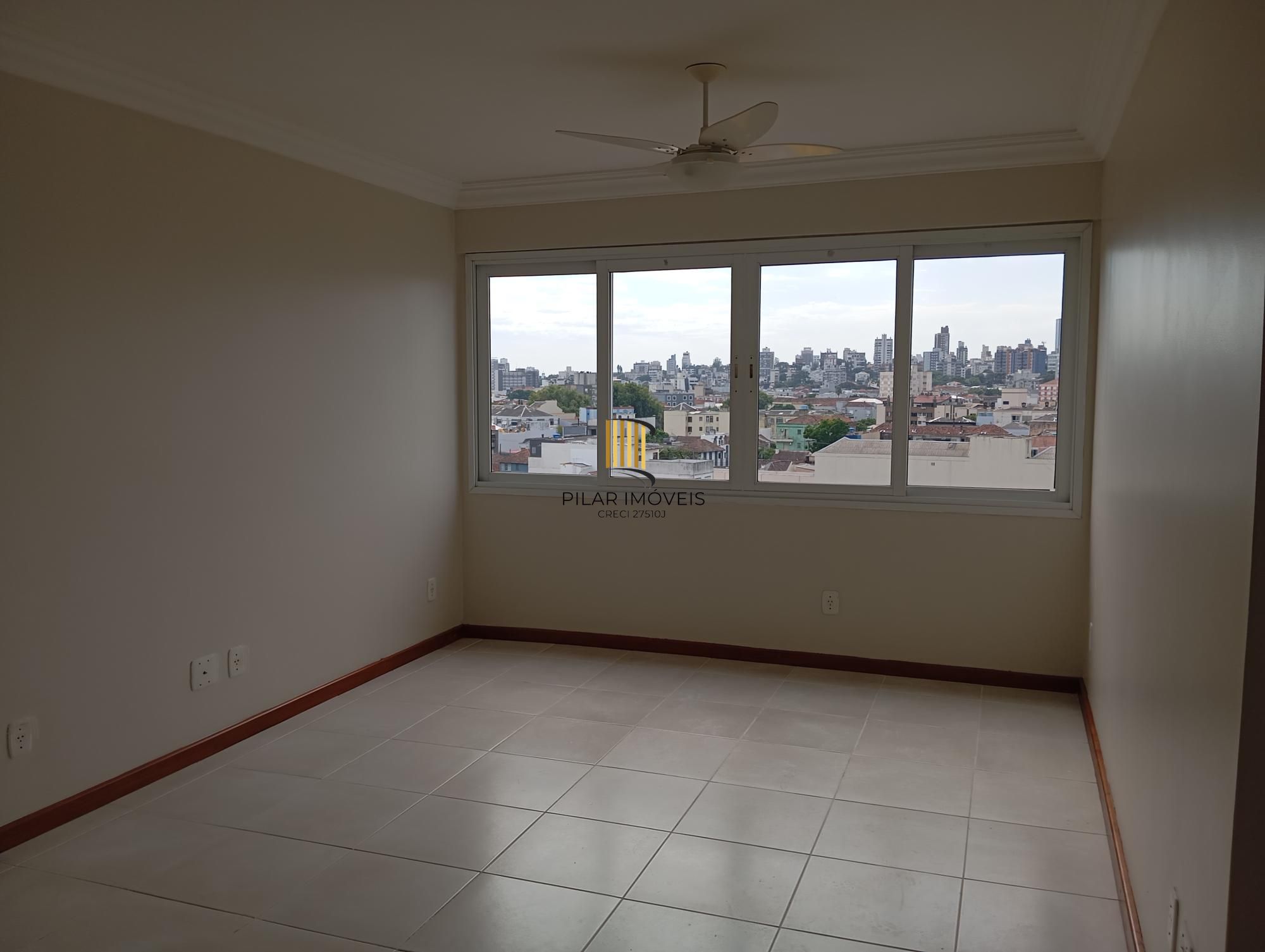 Apartamento com 2 Dormitórios, Vaga Dupla e Elevador no Floresta