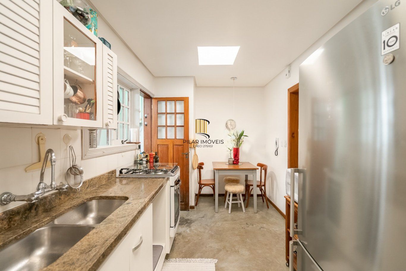 Apartamento com 2 quartos e 82m² à venda em Petrópolis, Porto Alegre.