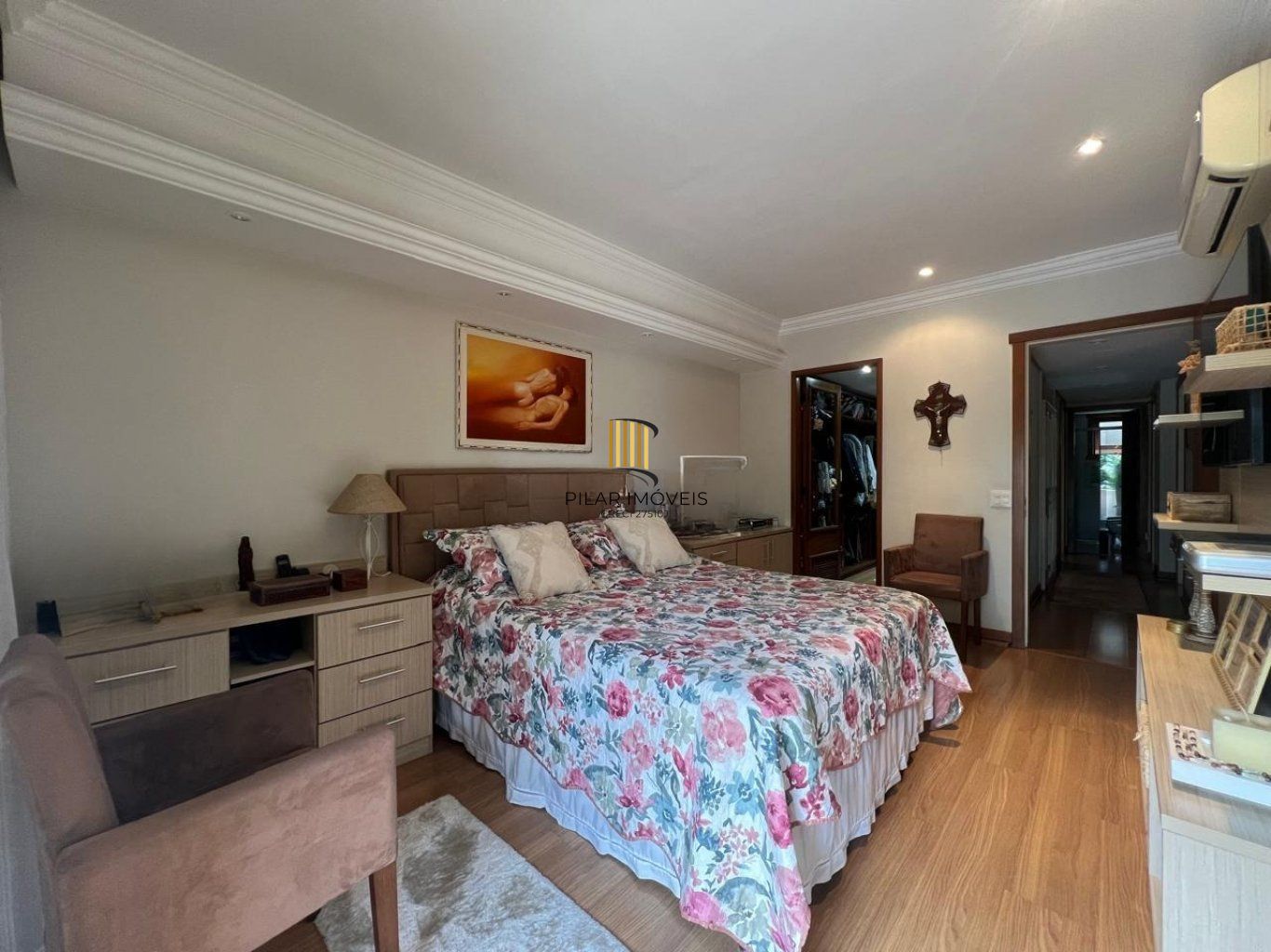 Apartamento com 4 quartos, 223m² e 2 vagas no bairro Jardim do Salso