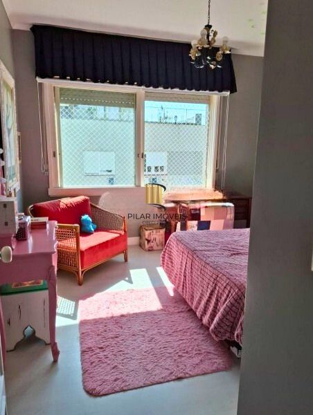 Apartamento com 3 quartos e 283m² à venda em Independência, Porto Alegre.