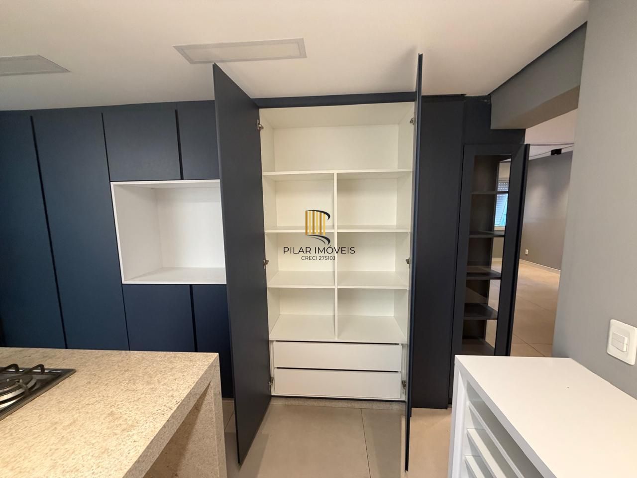 Apartamento 3 Dormitórios Reformado no Centro Histórico