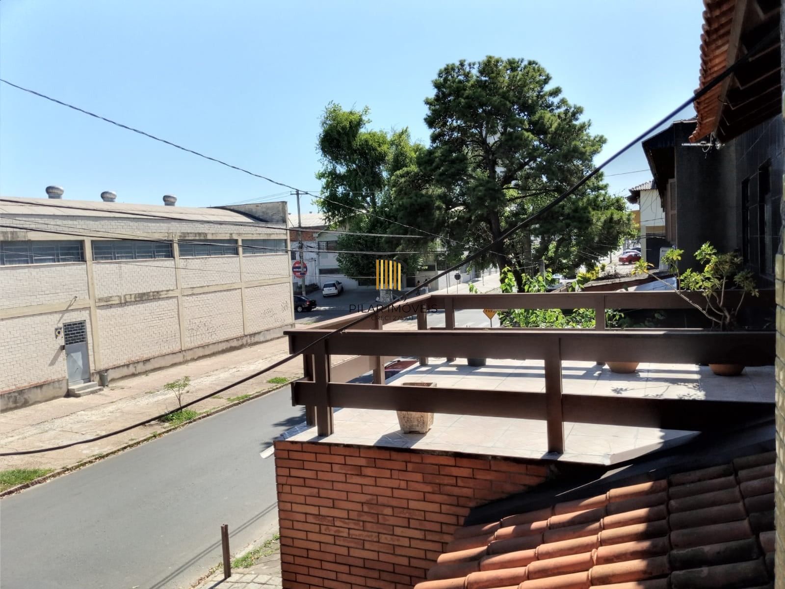 Casa 3 dormitórios e 2 vagas, 154m2 Bairro Santa Maria Goreti,  Porto Alegre
