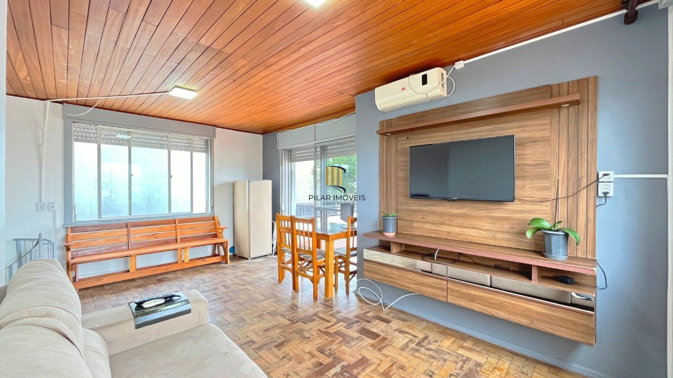 Cobertura de 2 dormitórios bairro Rio Branco