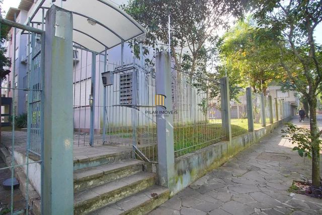 Apartamento com 2 dormitórios no bairro Jardim Itu.