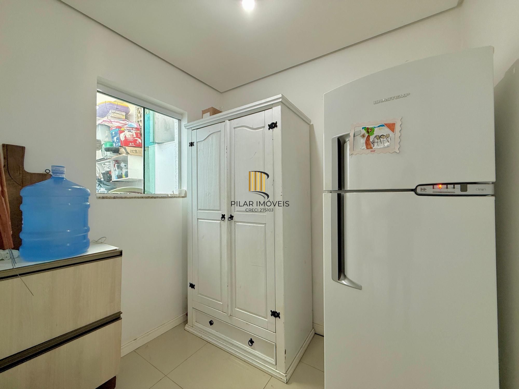 Casa para venda 2 suítes e 2 vagas, em Niterói com 81 m² em Canoas