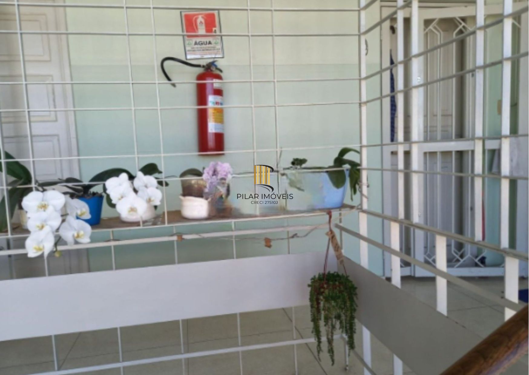 Apartamento com 3 dormitórios e 109m² à venda em Navegantes