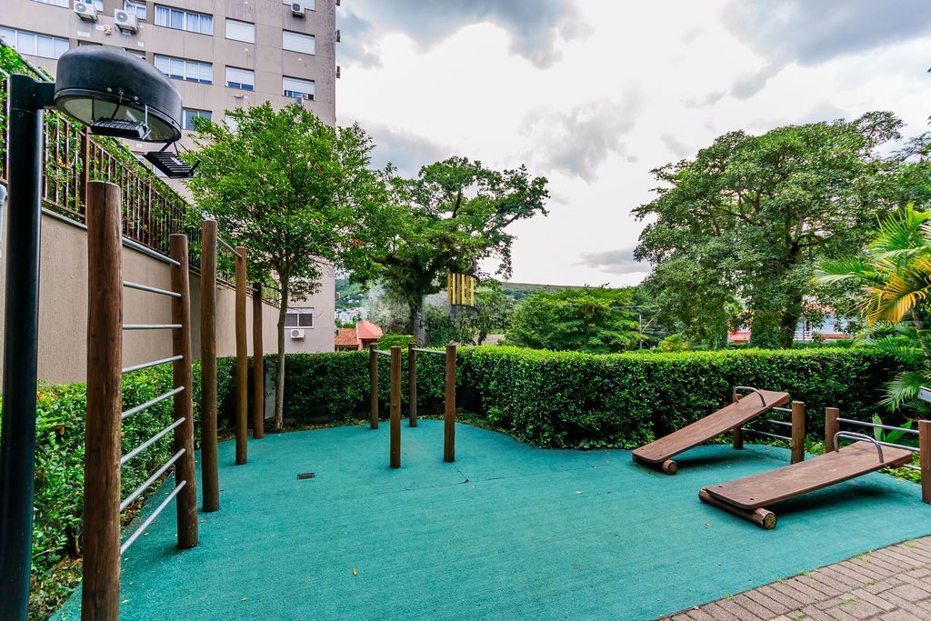 Apartamento 3 quartos e 1 vaga de garagem à venda no bairro Teresópolis.