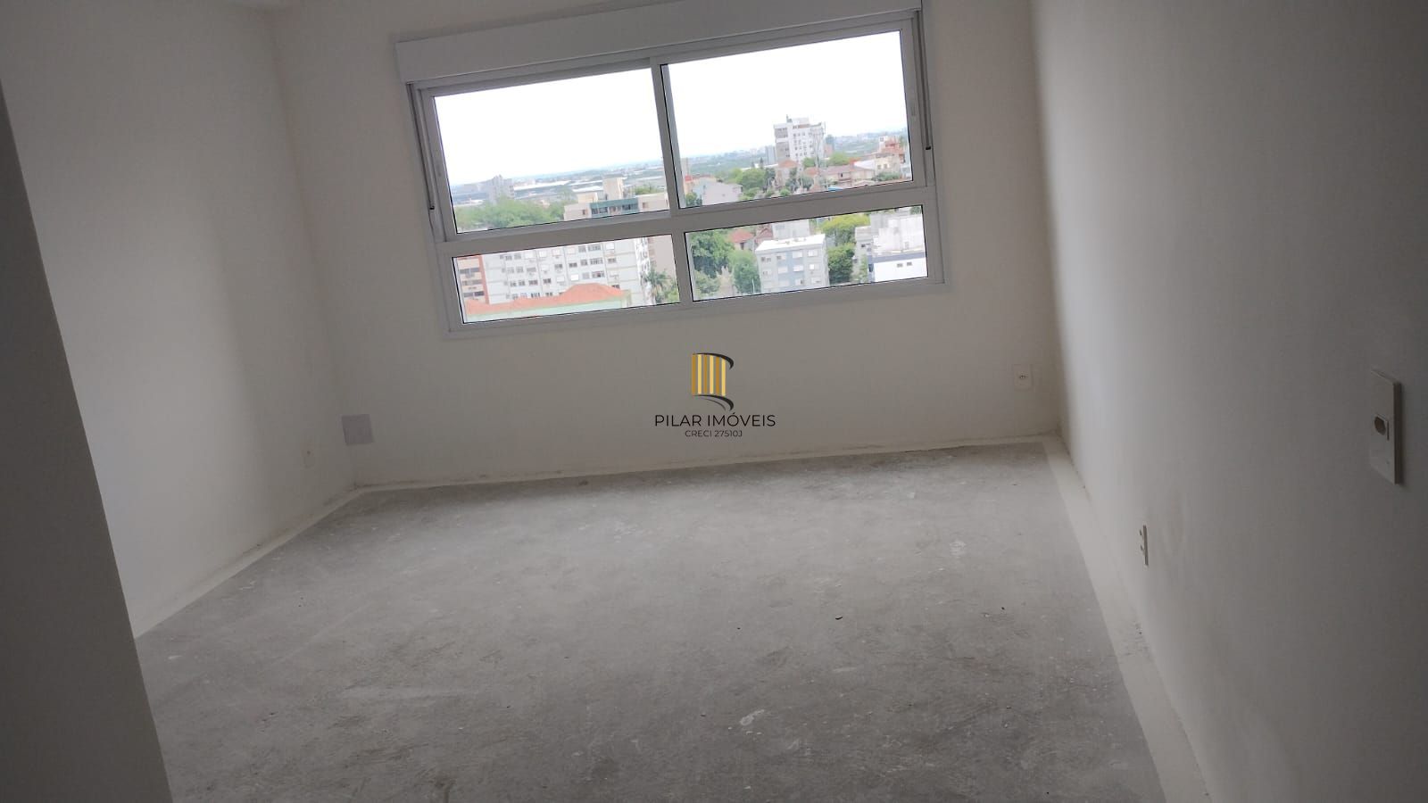 Apartamento com Elevador, Piscina, 1 Quarto no Bairro Partenon.