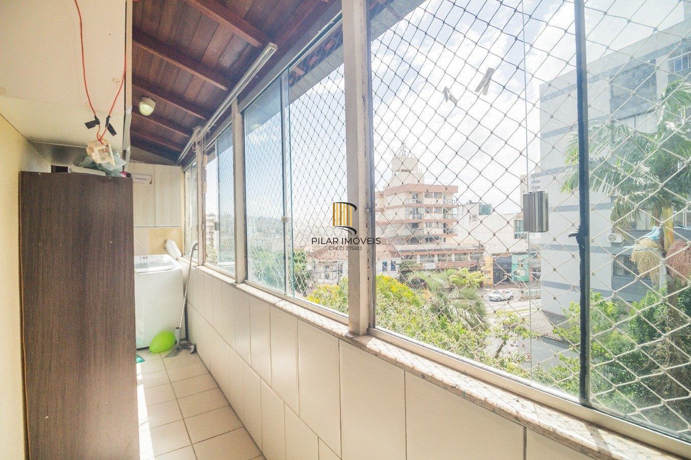 Apartamento à venda com 3 Dormitórios  82 m²