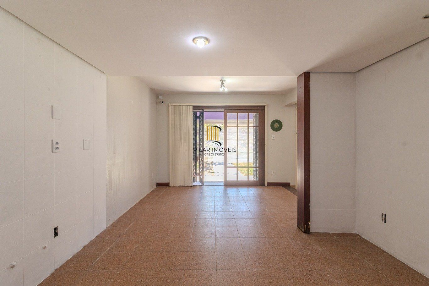 Casa com 3 quartos, vaga, piscina, Juncker e com patio no Jardim Planalto