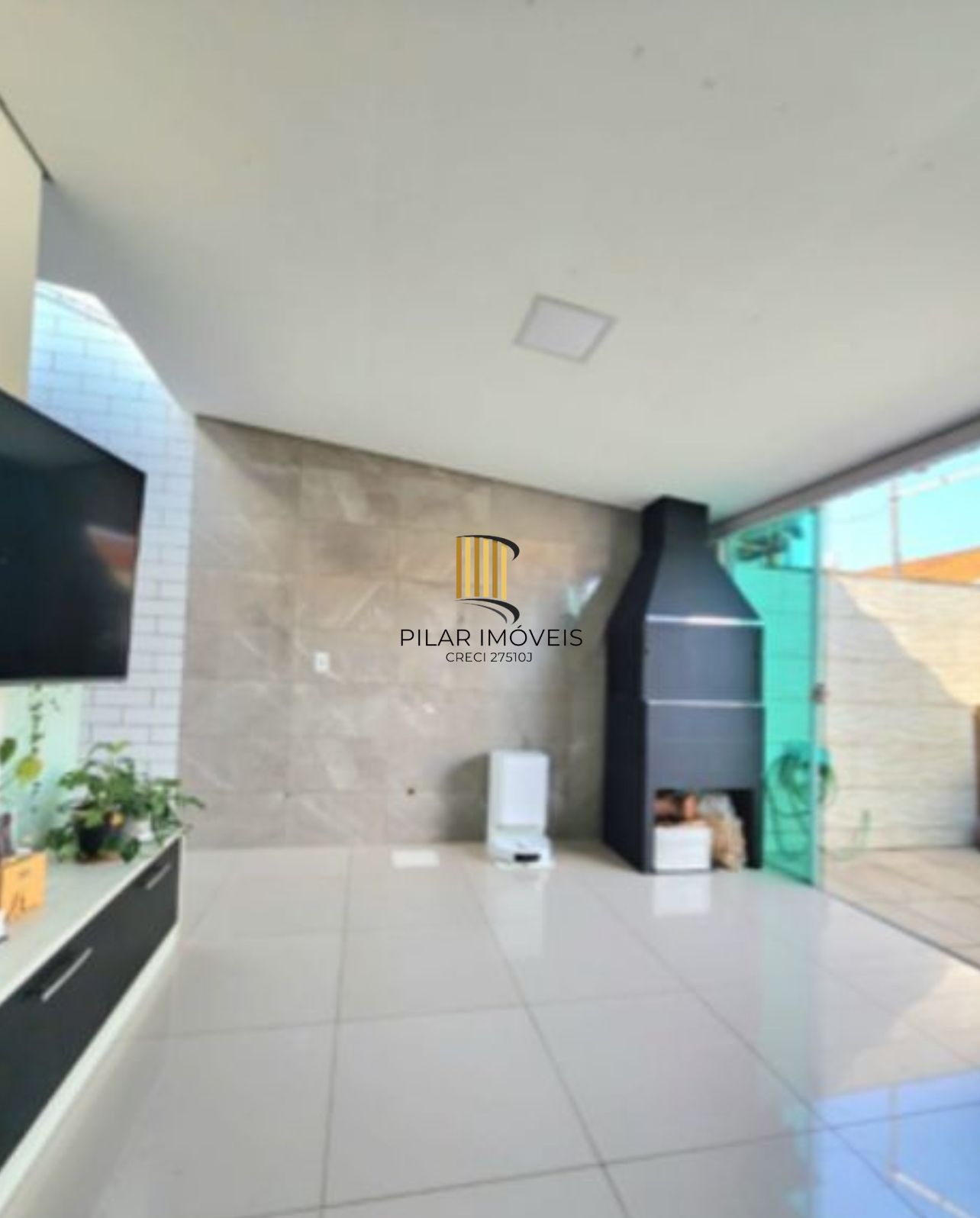 Casa em Condomínio com 2 quartos e 73m² à venda em Jardim Algarve, Alvorada.