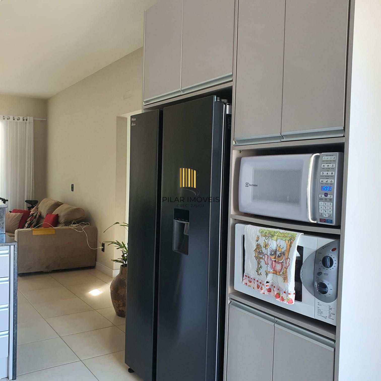 Casa geminada com 2 quartos e vaga de garagem no bairro Cruzeiro do sul